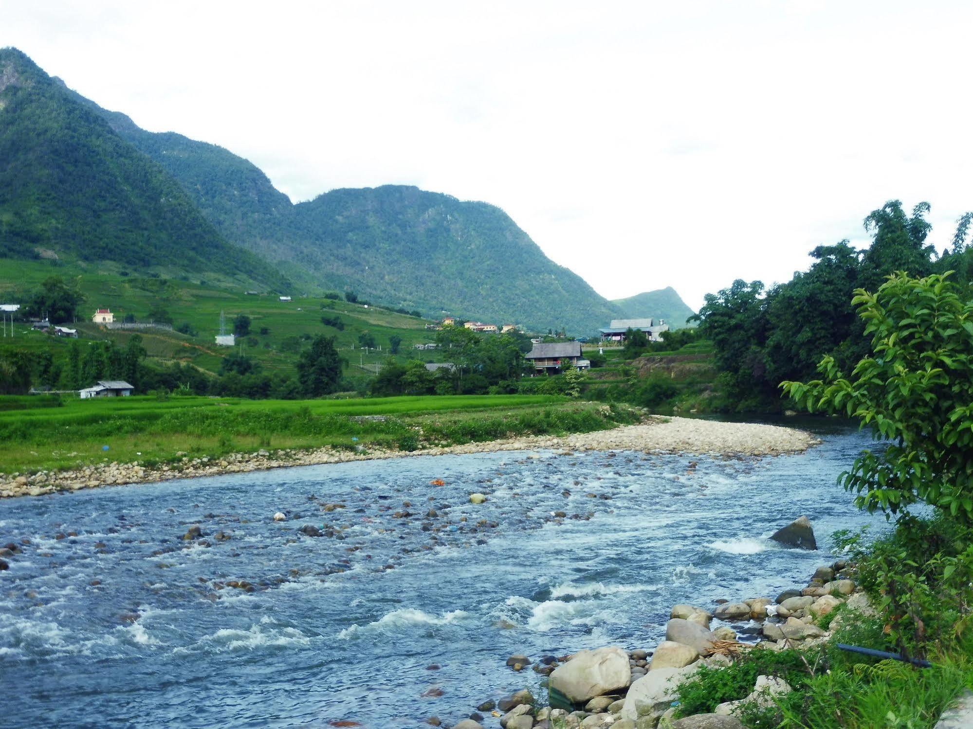 Po Homestay Sa Pa Esterno foto